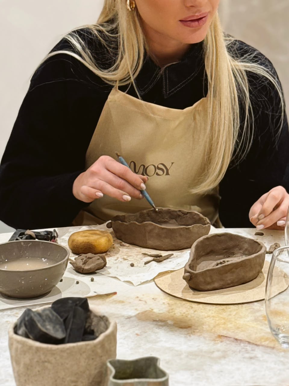 Aulas e workshops de cerâmica manual no Mosy Studio